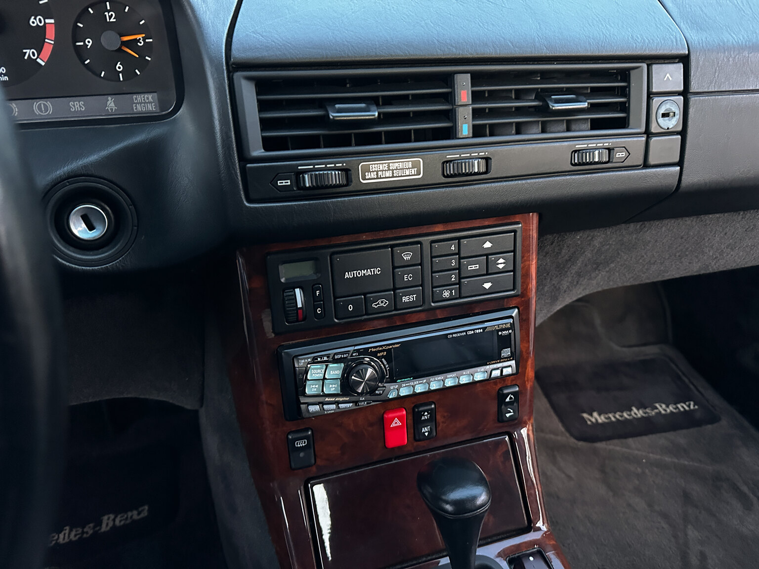 Interiörbild 1990 Mercedes-Benz SL500