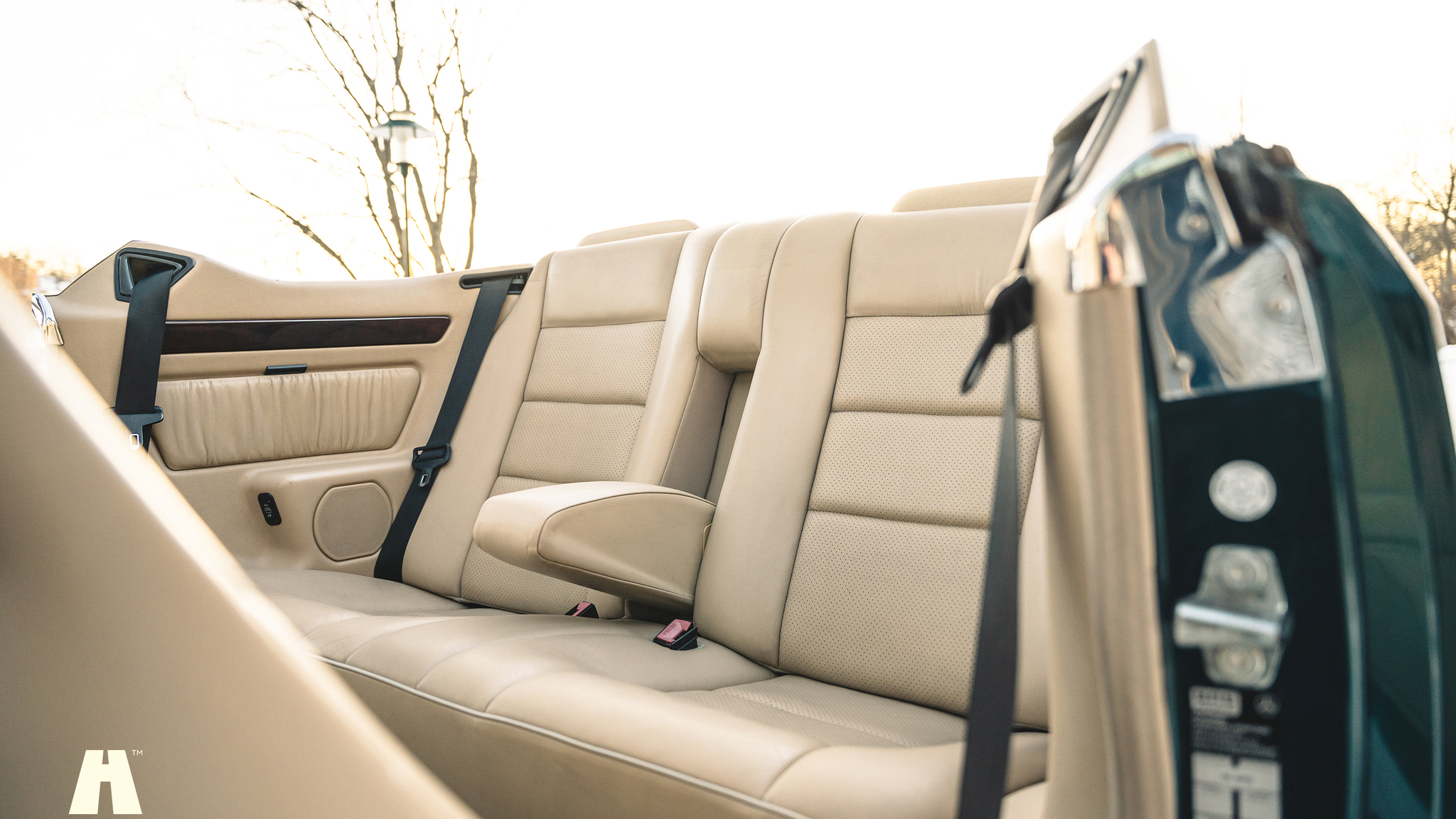 Innenraumfoto von 1995 Mercedes-Benz E320 Cabriolet 