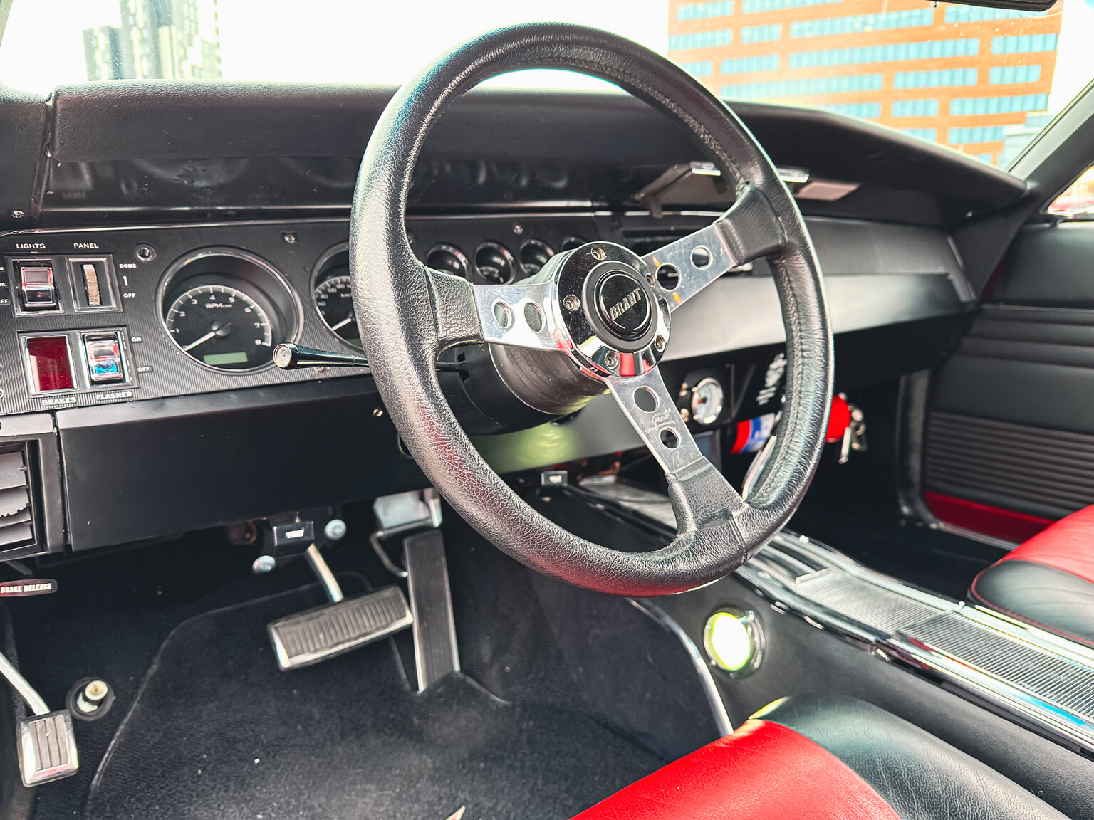 Innenraumfoto von 1968 Dodge Charger R/T (7)