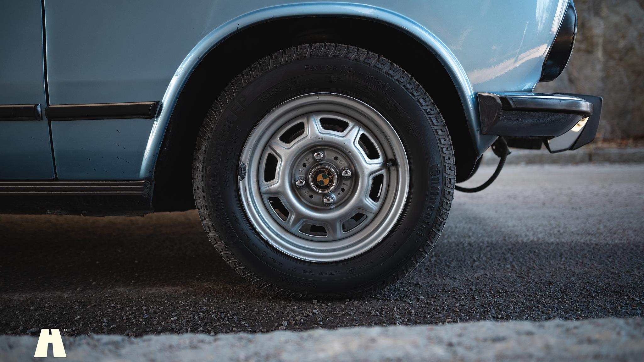 Aussenfoto 1974 BMW 2002