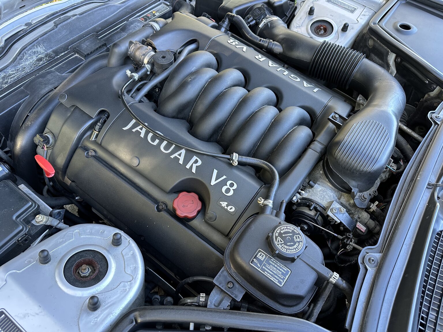 2000 Jaguar XK 8, Mekanik