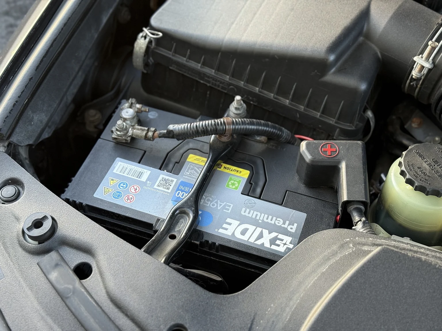 Image of 2008 Toyota Land Cruiser 200 Series 4.5 V8 mechanics (7)