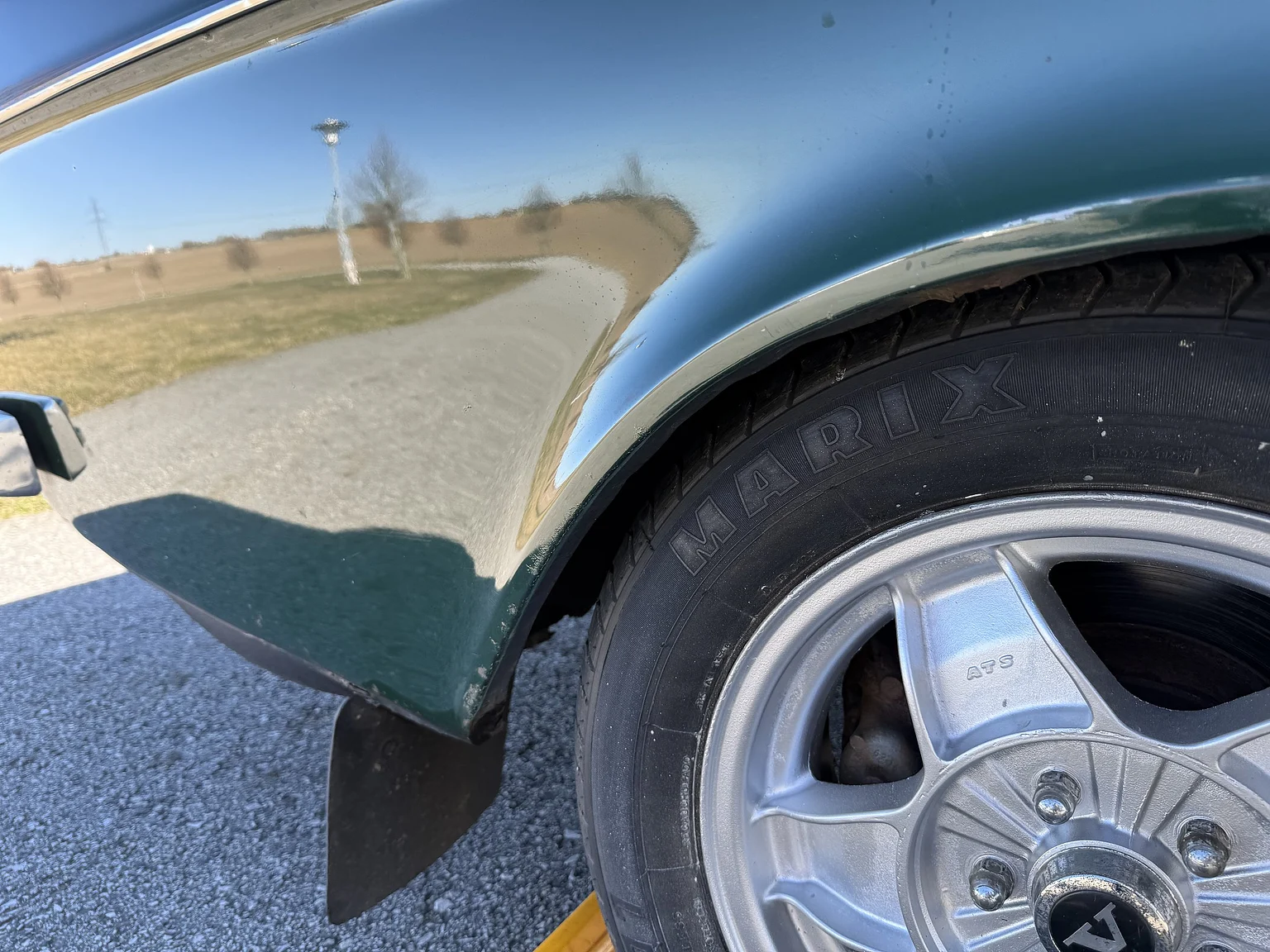 Exterior image of 1973 Volvo 142 2.0 Deluxe (57)