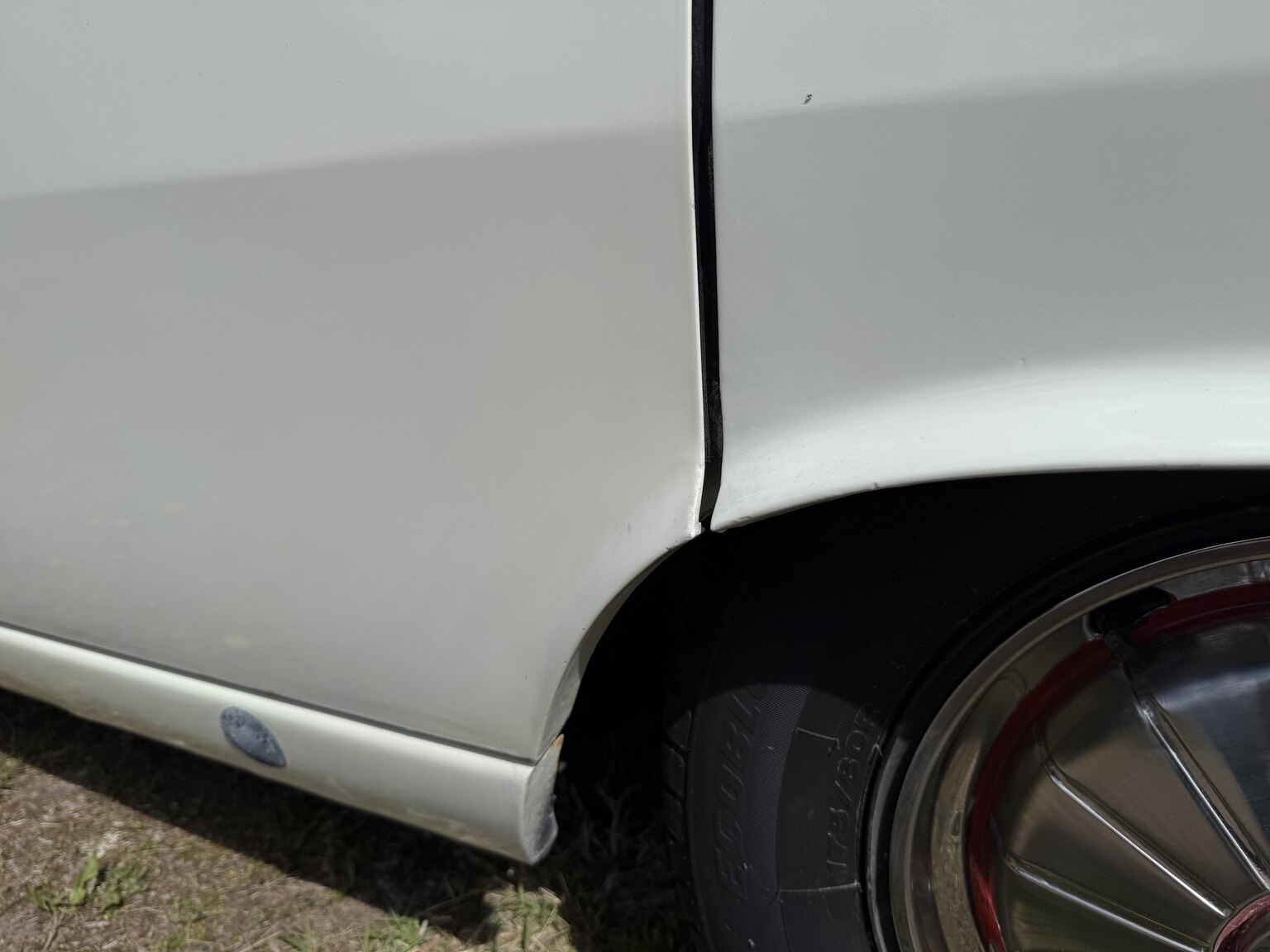 Exterior image of 1967 Rover 2000 TC 2.0 OHC