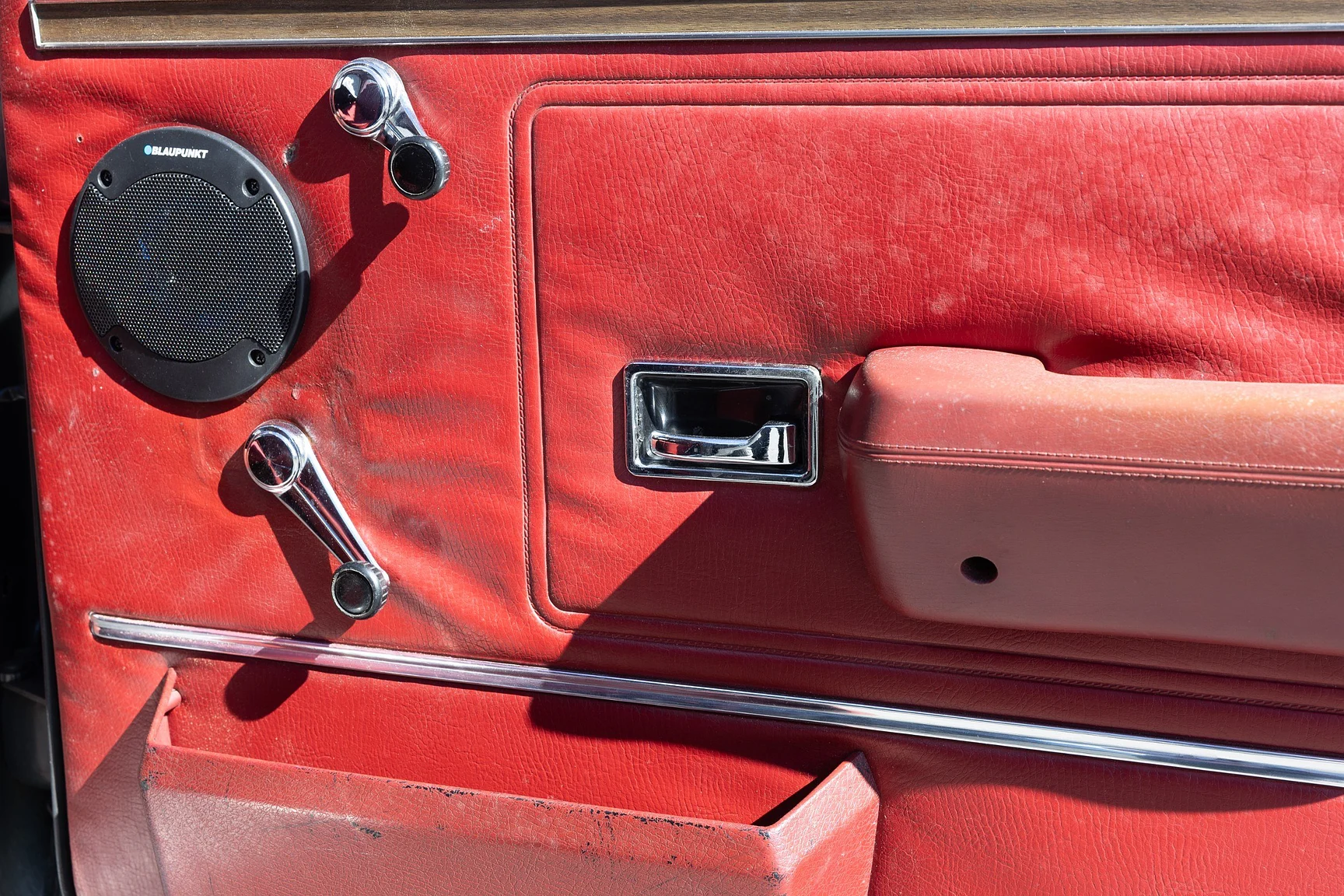 Interior image of 1970 Opel Admiral Admiral (101)
