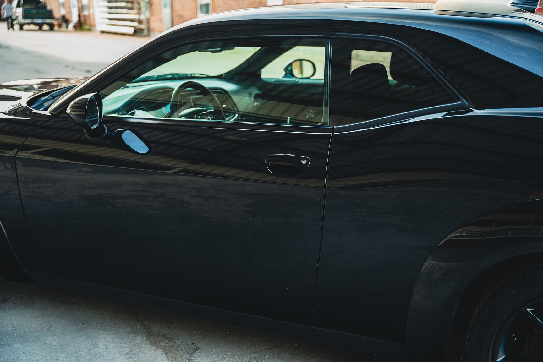 Exteriörbild på 2018 Dodge Challenger Wide Body