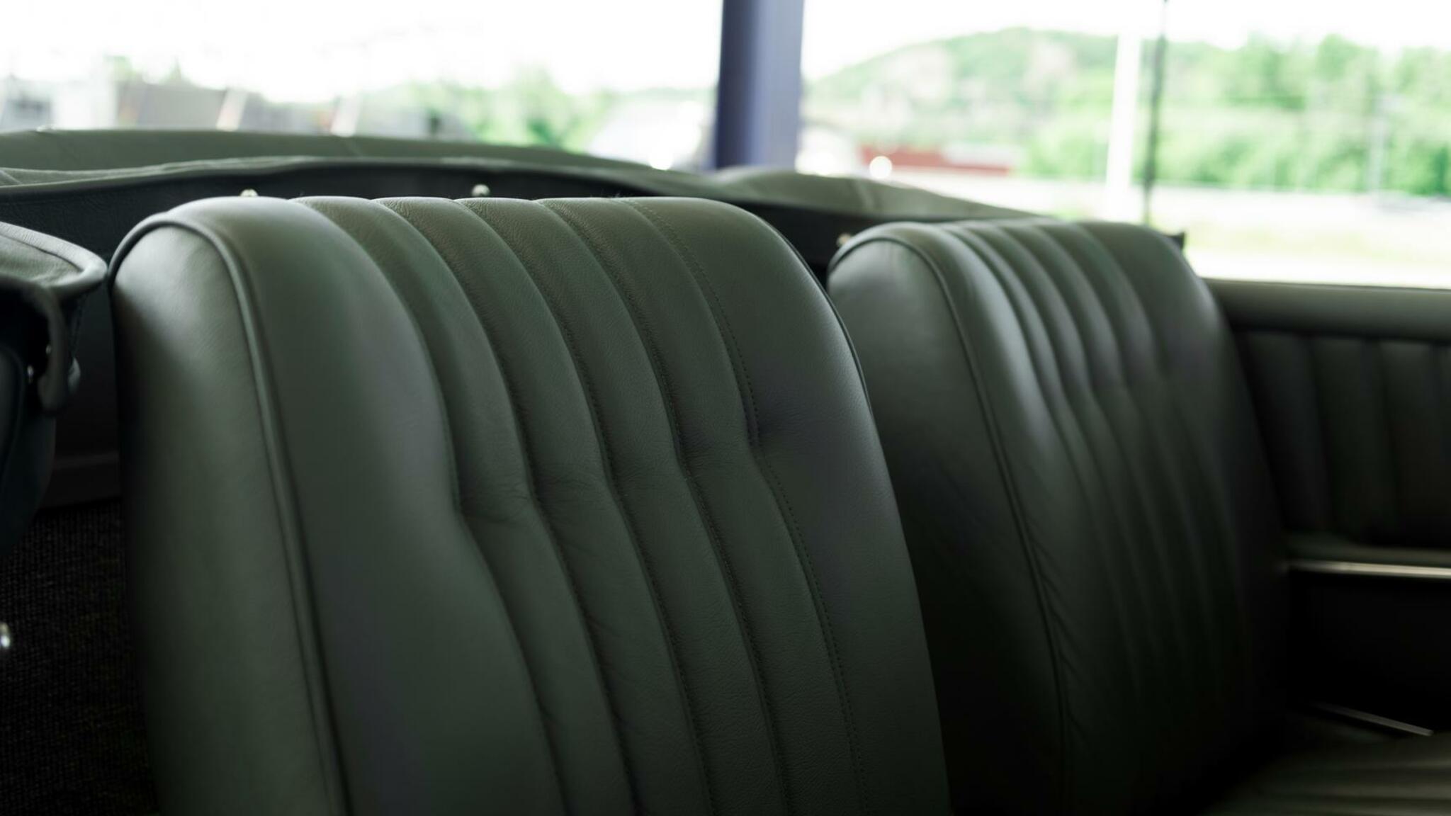 Innenraumfoto von 1956 Mercedes Benz 190 SL Roadster (11)