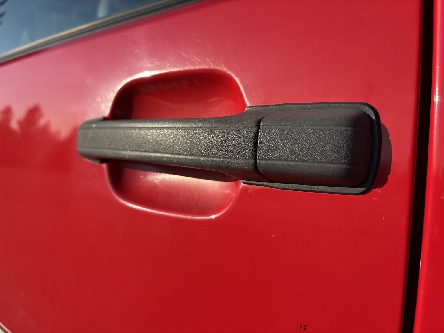 Exterior image of 1996 Volvo 850 R