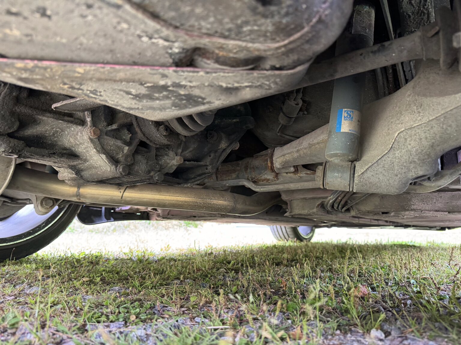 Image of 1990 Porsche 944 S2 Convertible mechanics