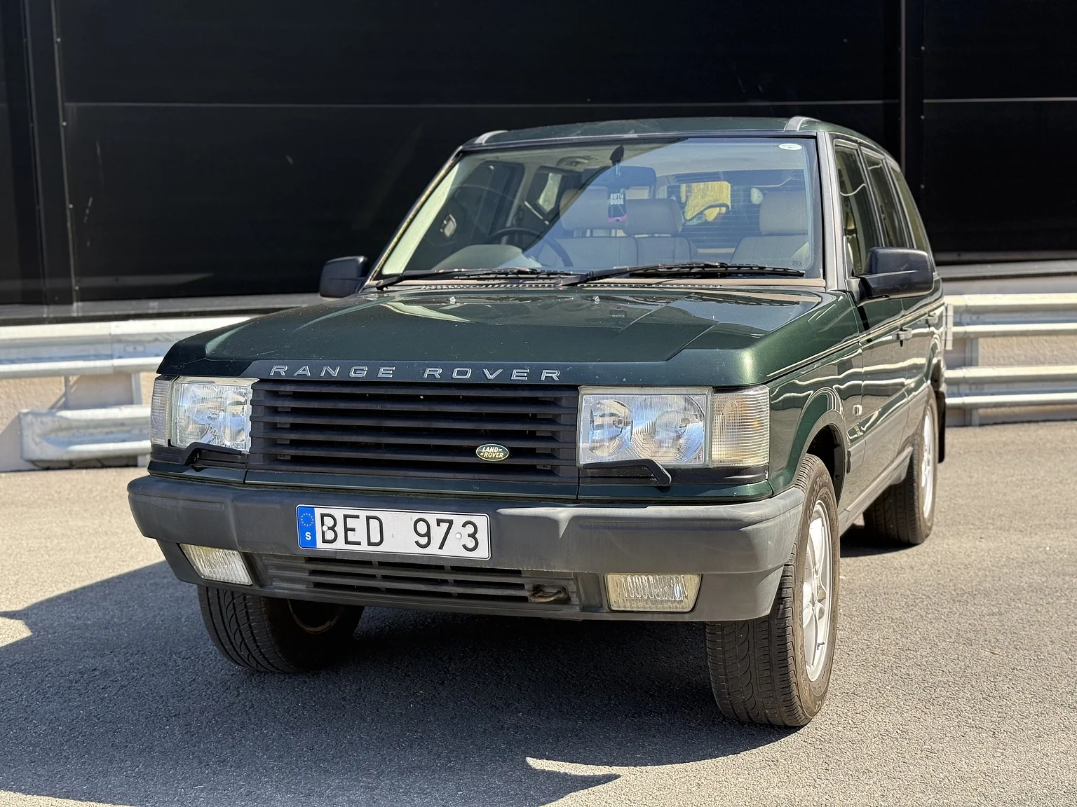Exterior image of 1998 Land Rover Range Rover P38 (46)