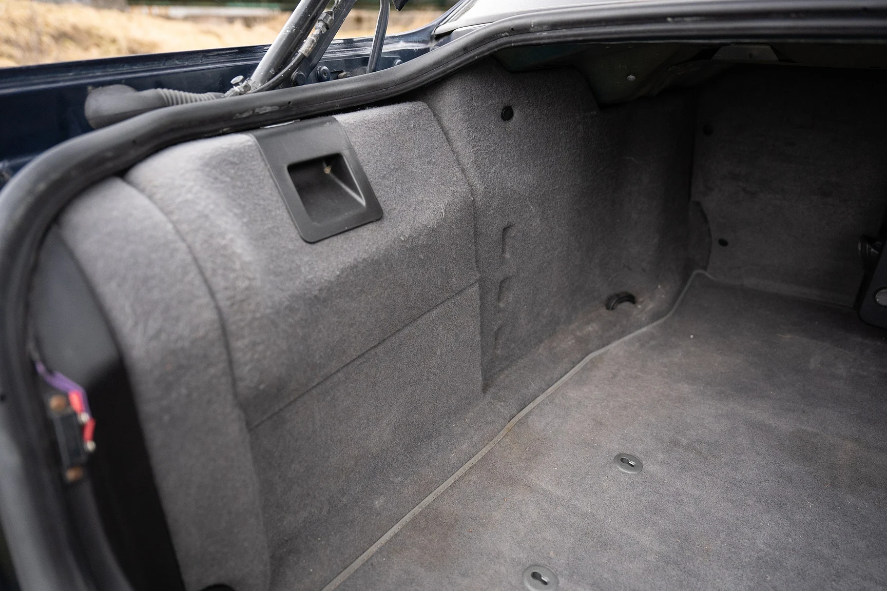 Interior image of 1996 BMW 740 iA - NO RESERVE (59)