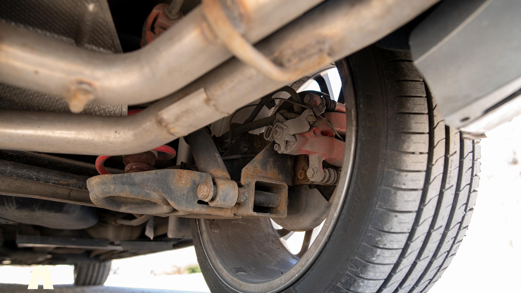 Image of 2016 Abarth 595 Competizione (42) mechanics