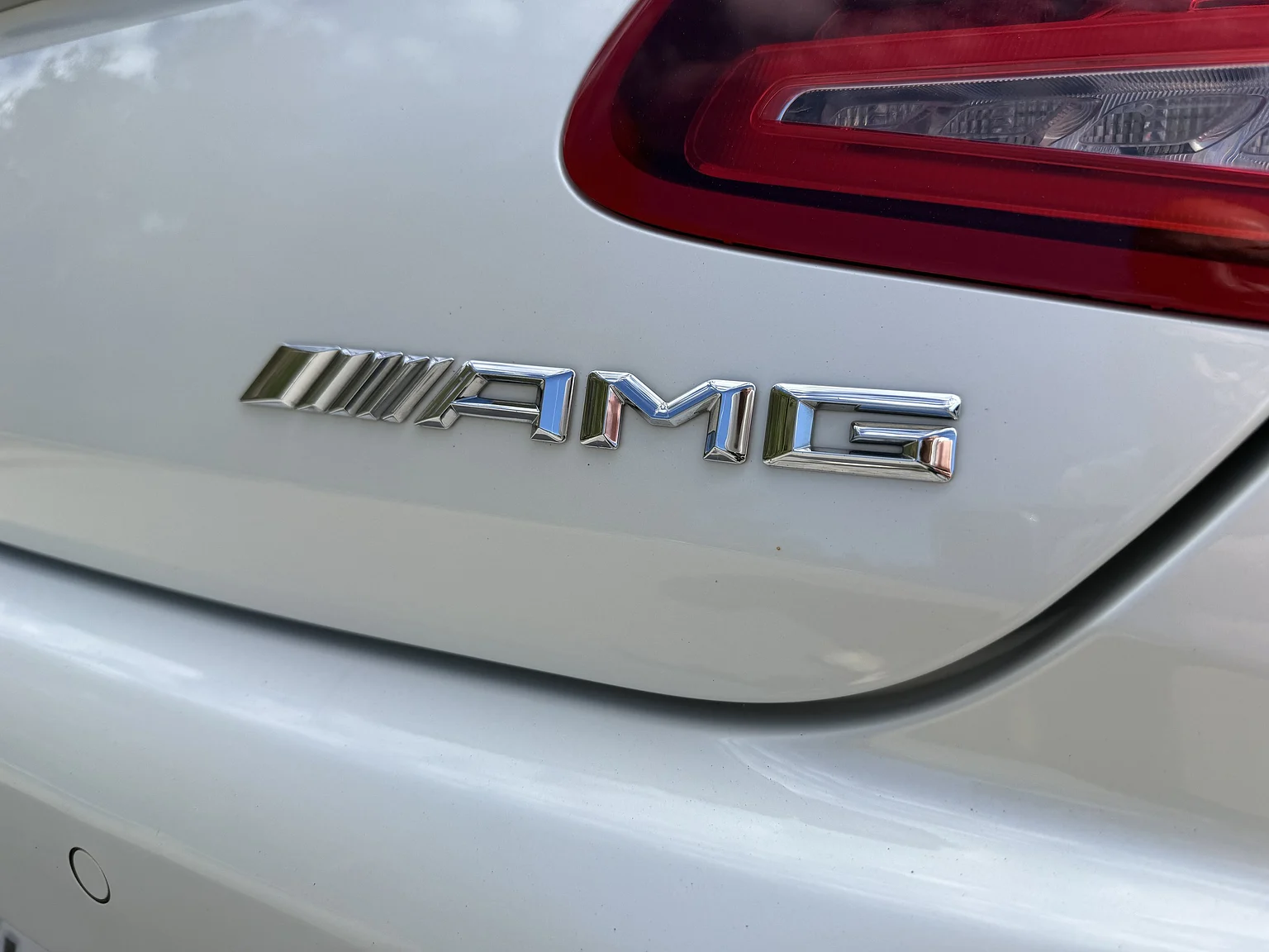 Exterior image of 2016 Mercedes-Benz S 63 AMG 4MATIC (50)