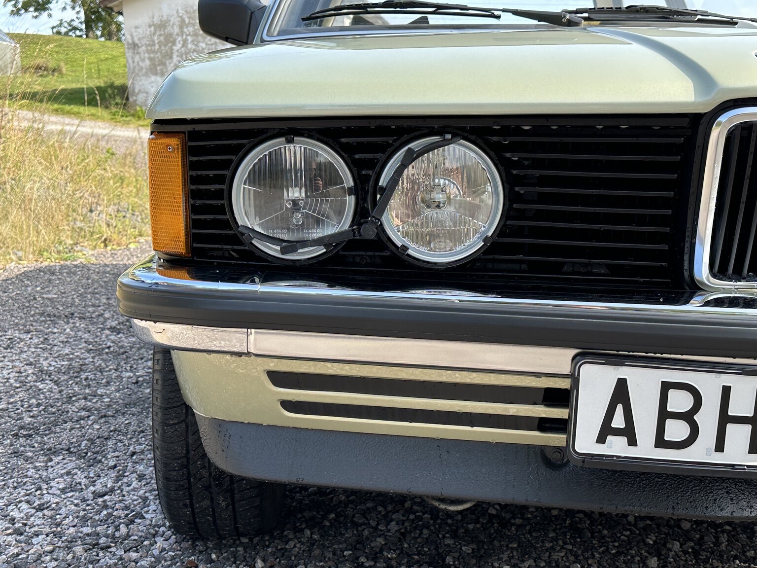 Exteriörbild på 1980 BMW 320i E21