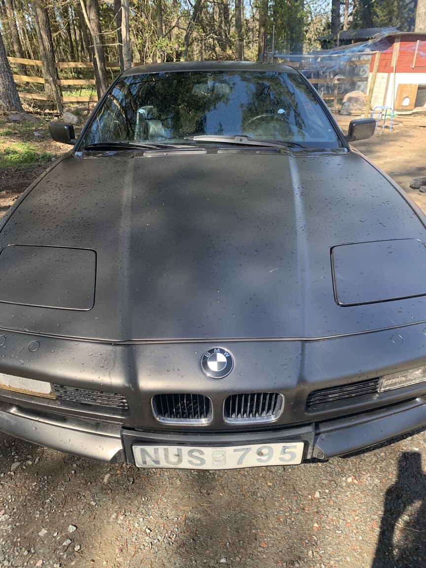 Exteriörbild på 1995 BMW 840i (14)