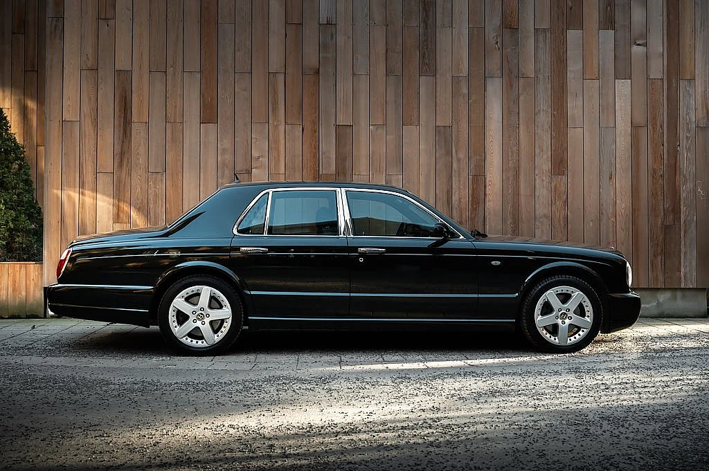 Bild von 2002 Bentley Arnage (11)