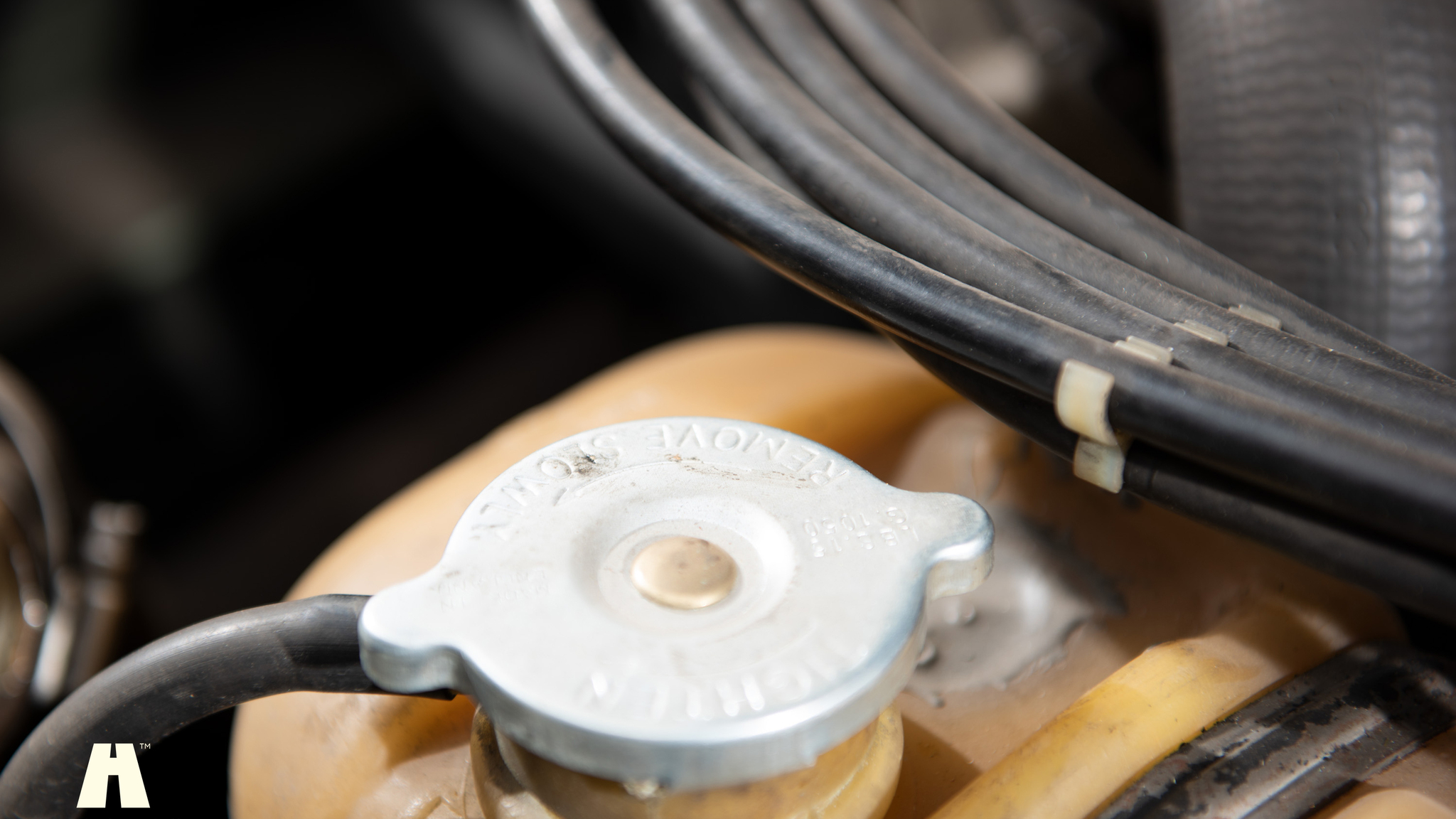 Image of 1981 Porsche 924 mechanics (2)