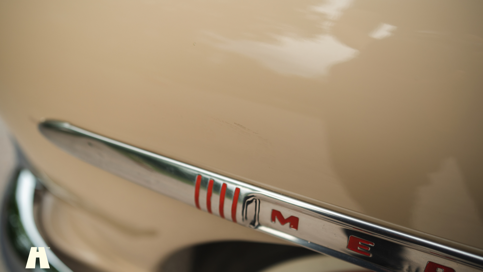 Exterior image of 1950 Mercury Eight Sport Sedan