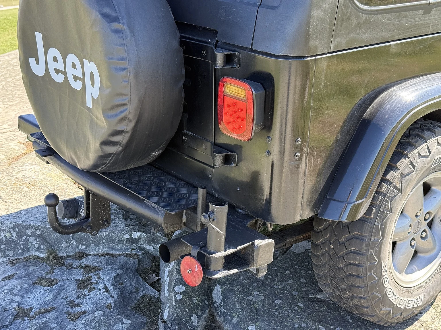 Aussenfoto 1990 Jeep Wrangler Islander (40)