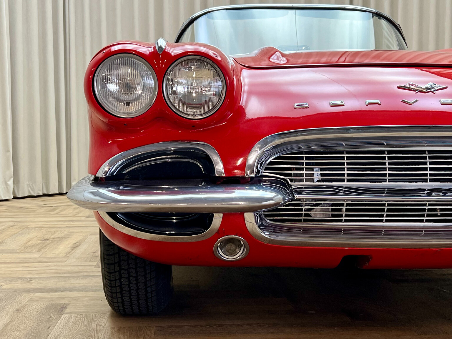 Exterior image of 1960 Chevrolet Corvette C1