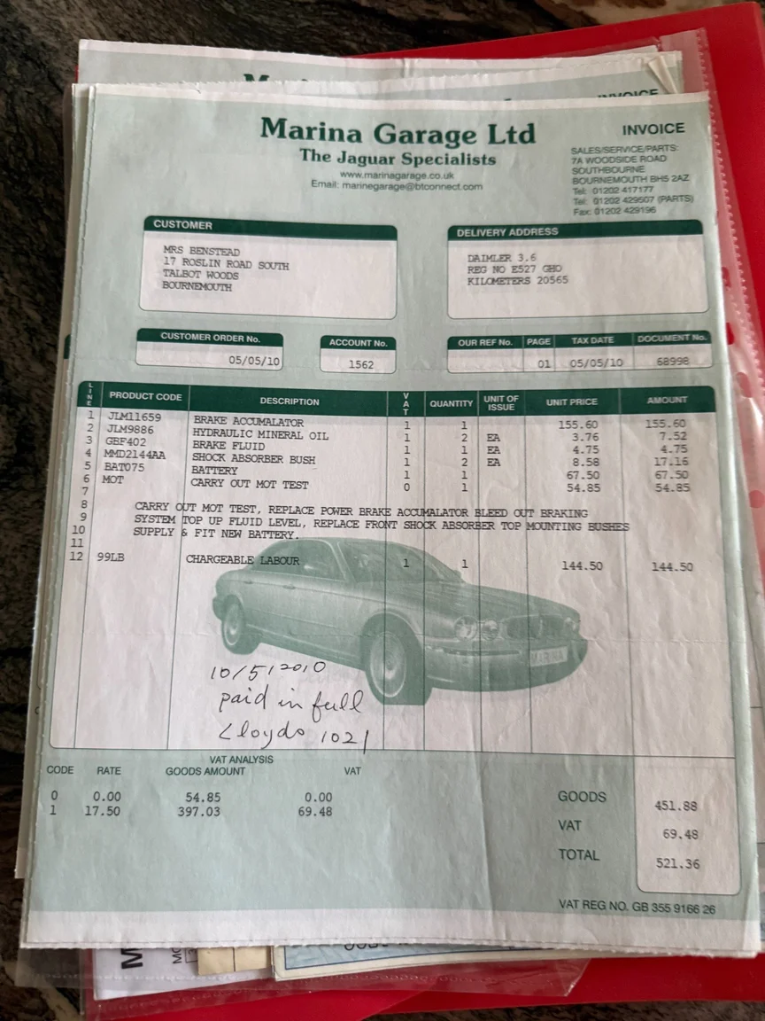 Documentation for 1988 Daimler Six (53)