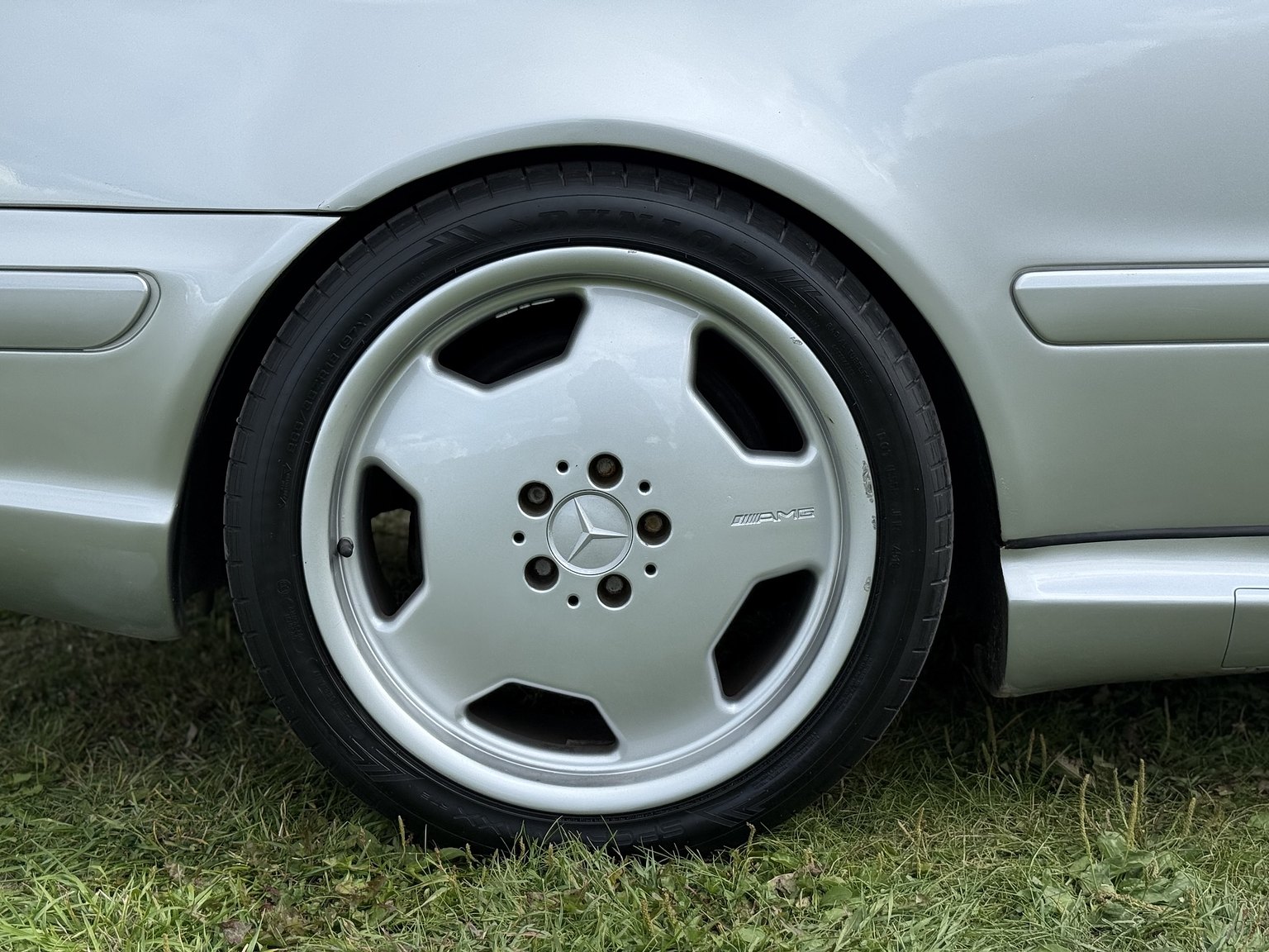 Exterior image of 2000 Mercedes-Benz CLK 55 AMG Coupé