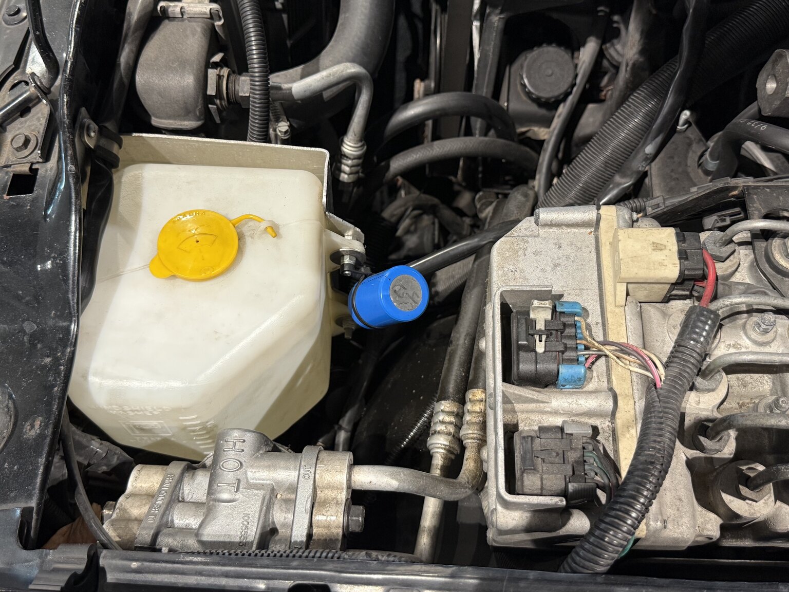 Image of 1992 GMC Typhoon  mechanics