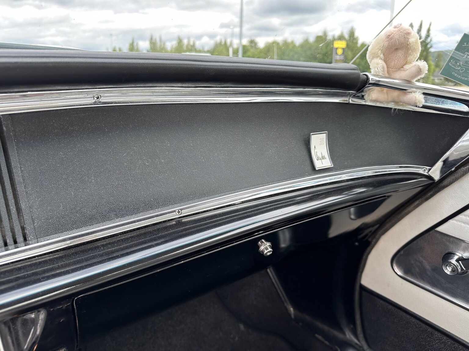 Innenraumfoto von 1964 Chrysler 300K