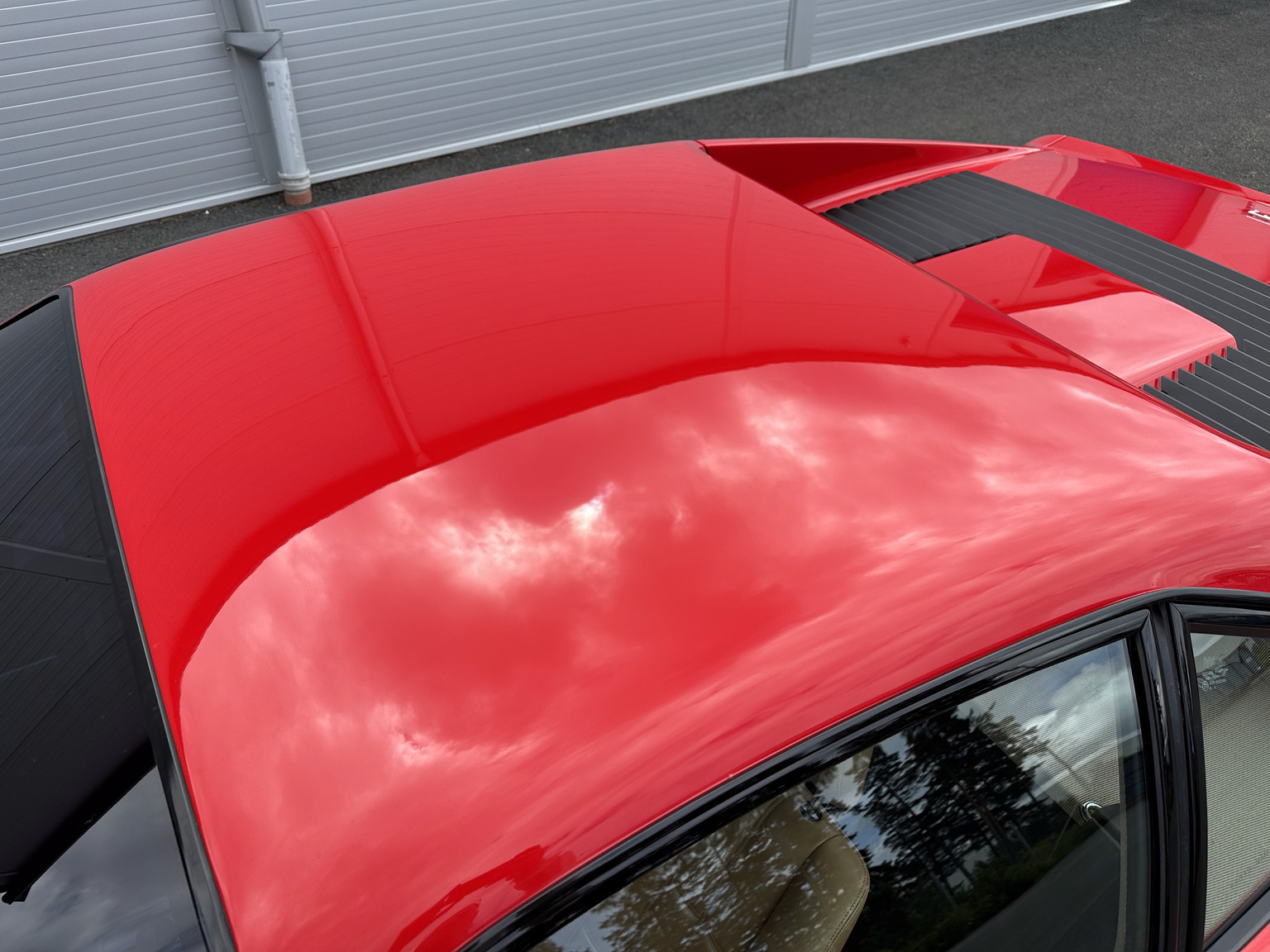 Exterior image of 1988 Ferrari 328 GTB