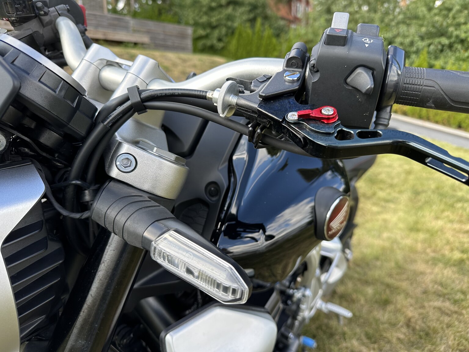 Exterior image of 2018 Honda CB1000R
