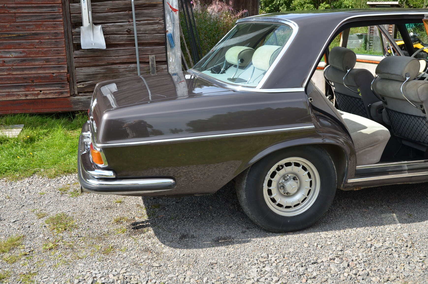 Innenraumfoto von 1968 Mercedes-Benz W109 300 SEL 6.3