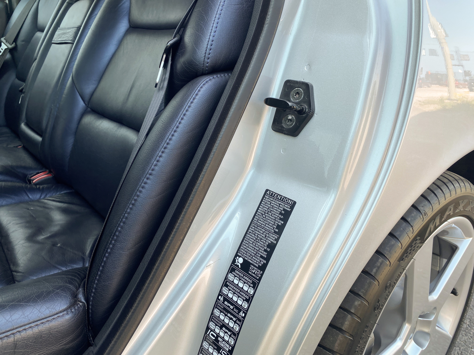 Innenraumfoto von 2005 Volvo V70 R AWD (26)