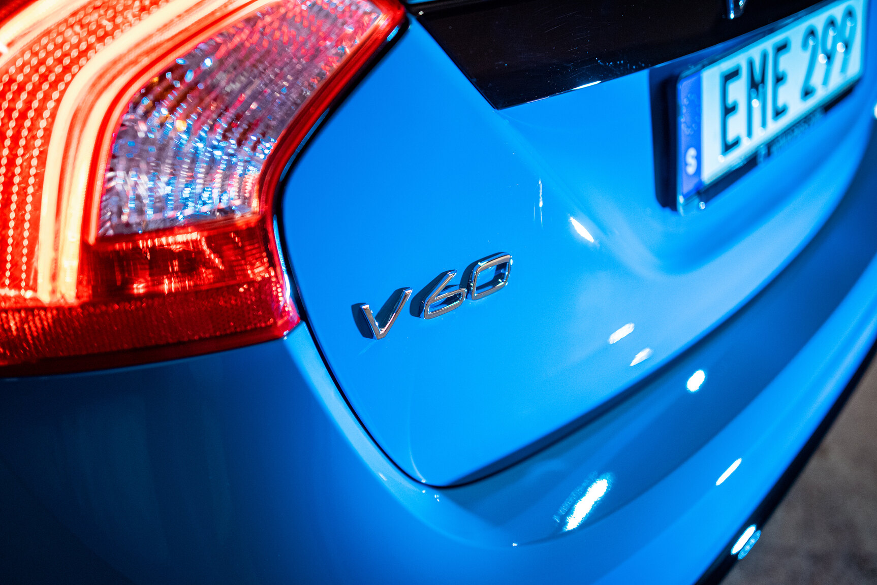 Exteriörbild på 2017 Volvo V60 Polestar T6 AWD