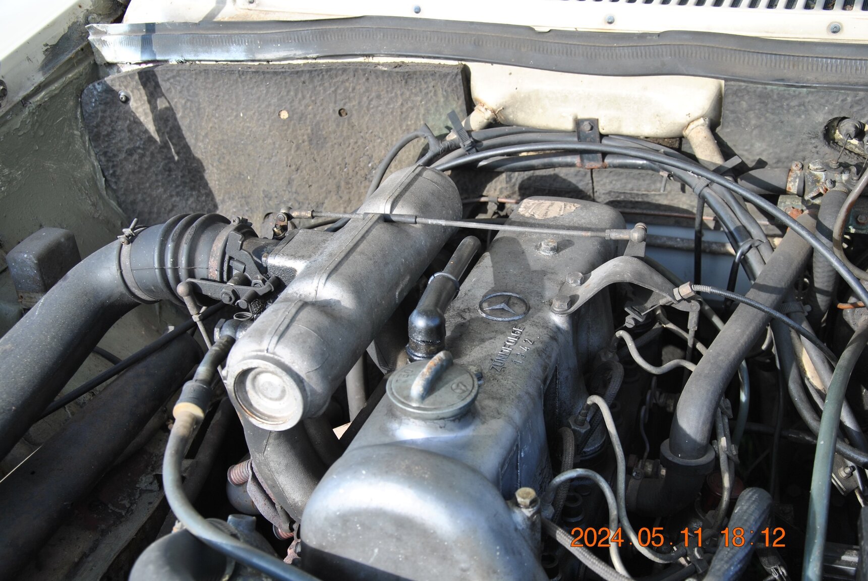 1971 Mercedes-Benz 220D, Mekanik