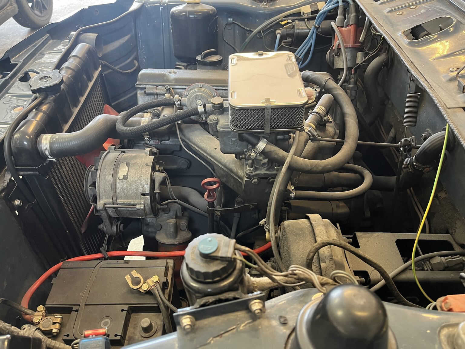 Image of 1972 BMW 2000 Touring mechanics