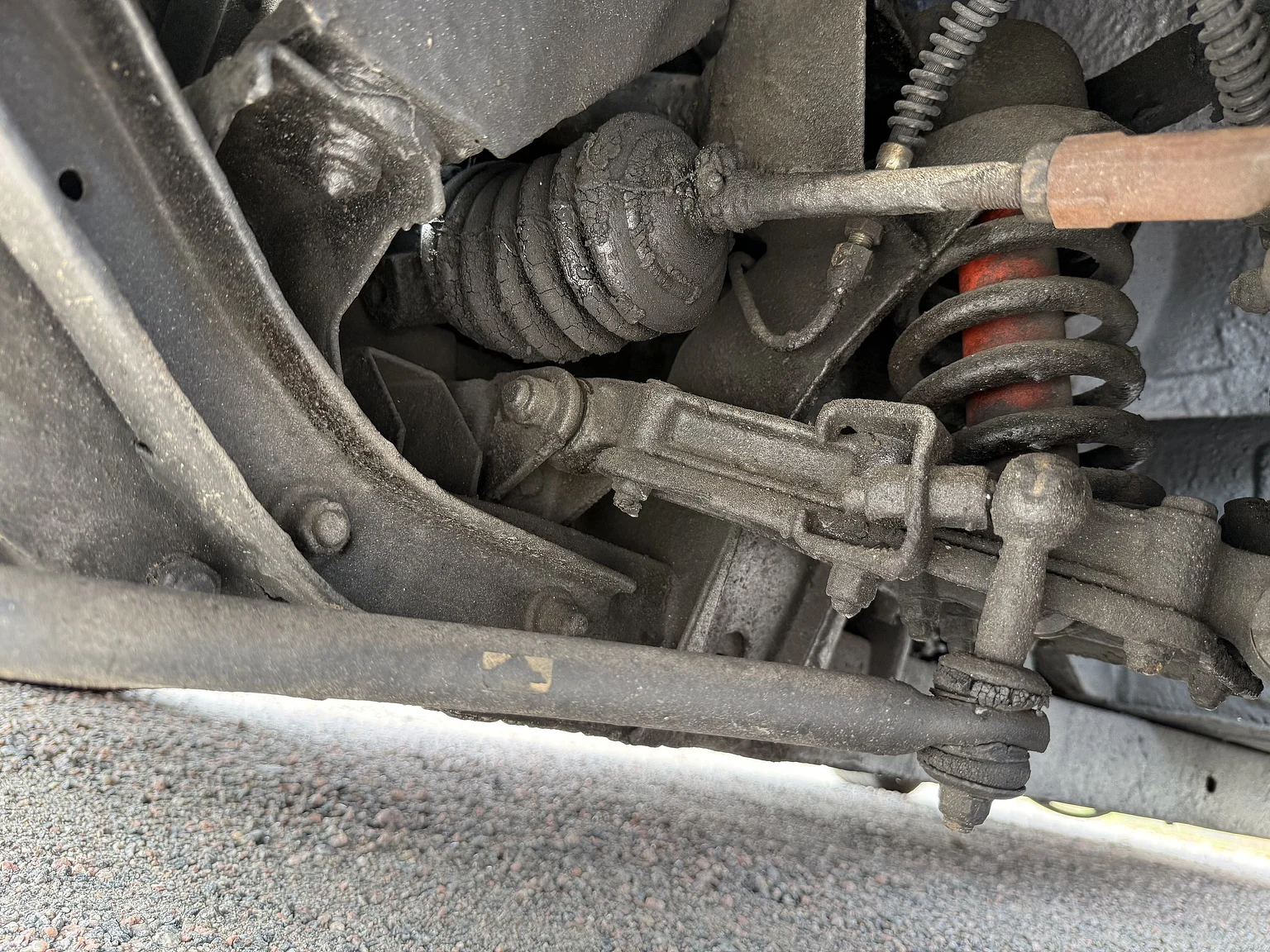 Image of 1970 Triumph TR6 mechanics (22)