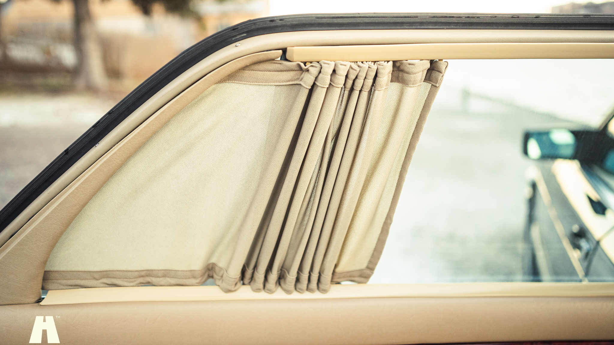 Innenraumfoto von 1991 Mercedes 1000 SEL TRASCO