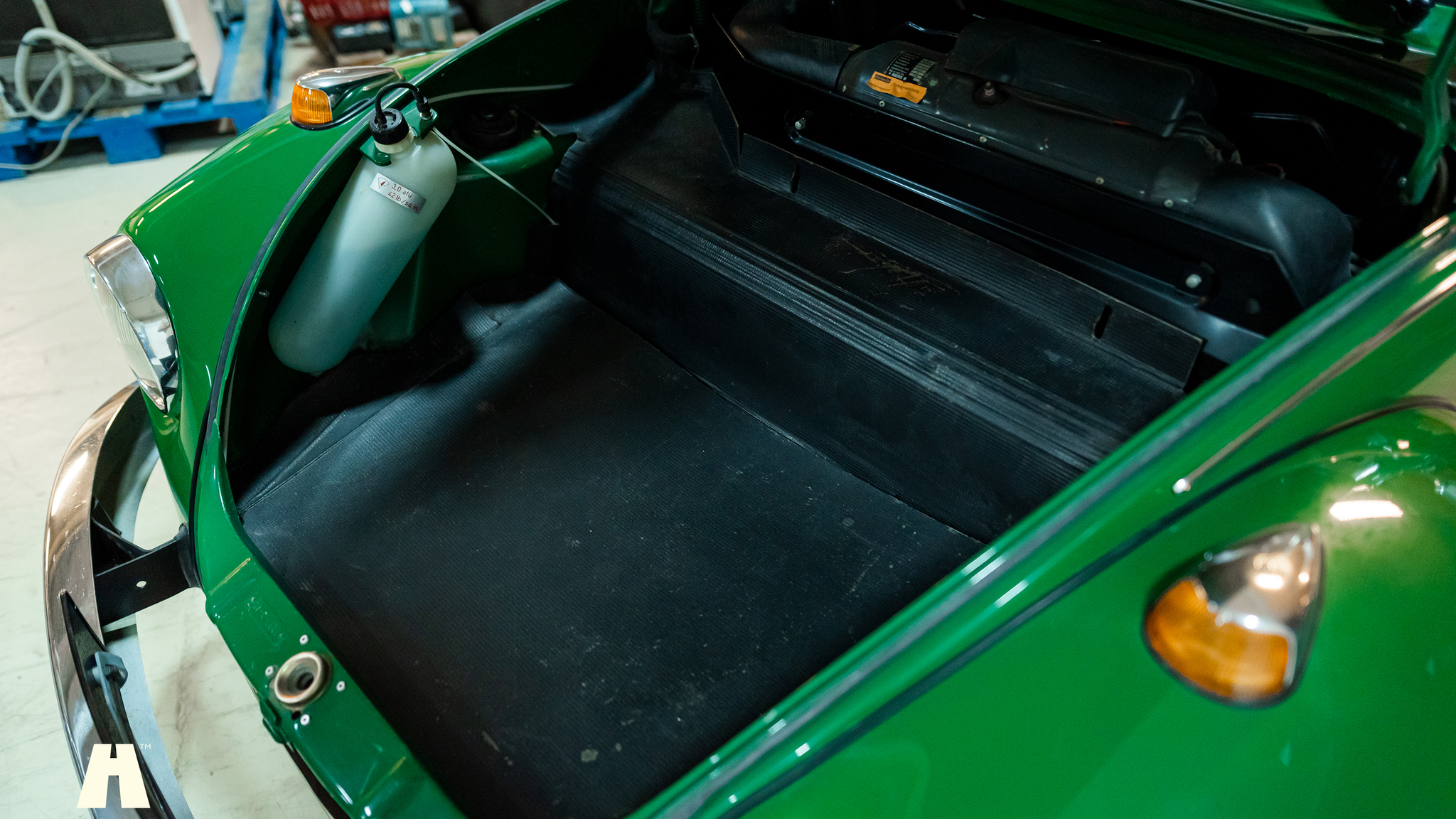 Innenraumfoto von 1973 Volkswagen Beetle 1303 S