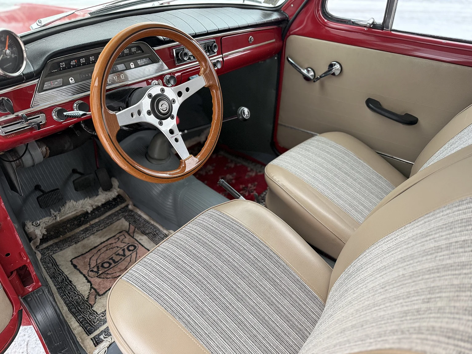 Interior image of 1961 Volvo PV544C Sport (1)
