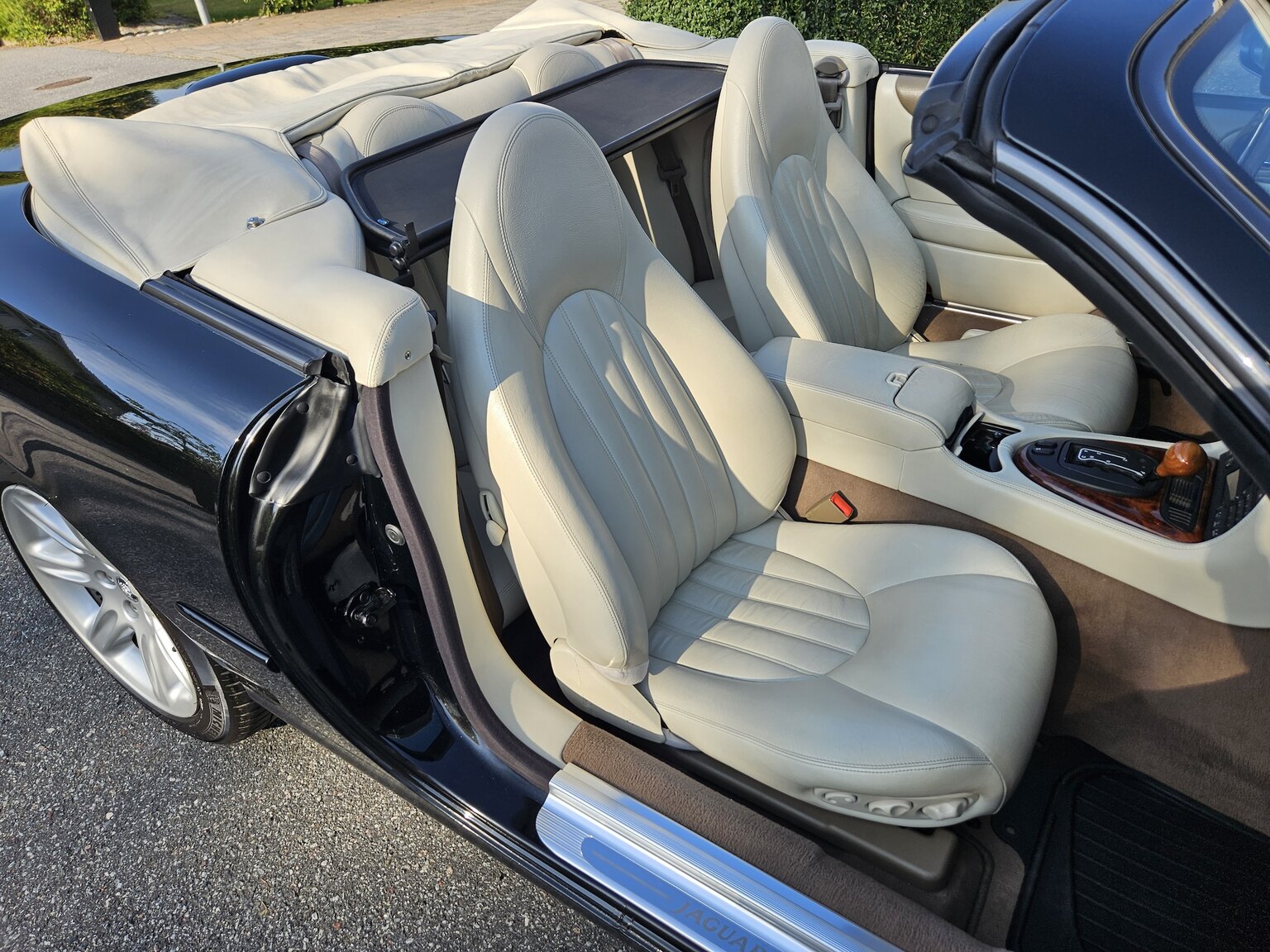 Interiörbild 1998 Jaguar XK8 Cabriolet
