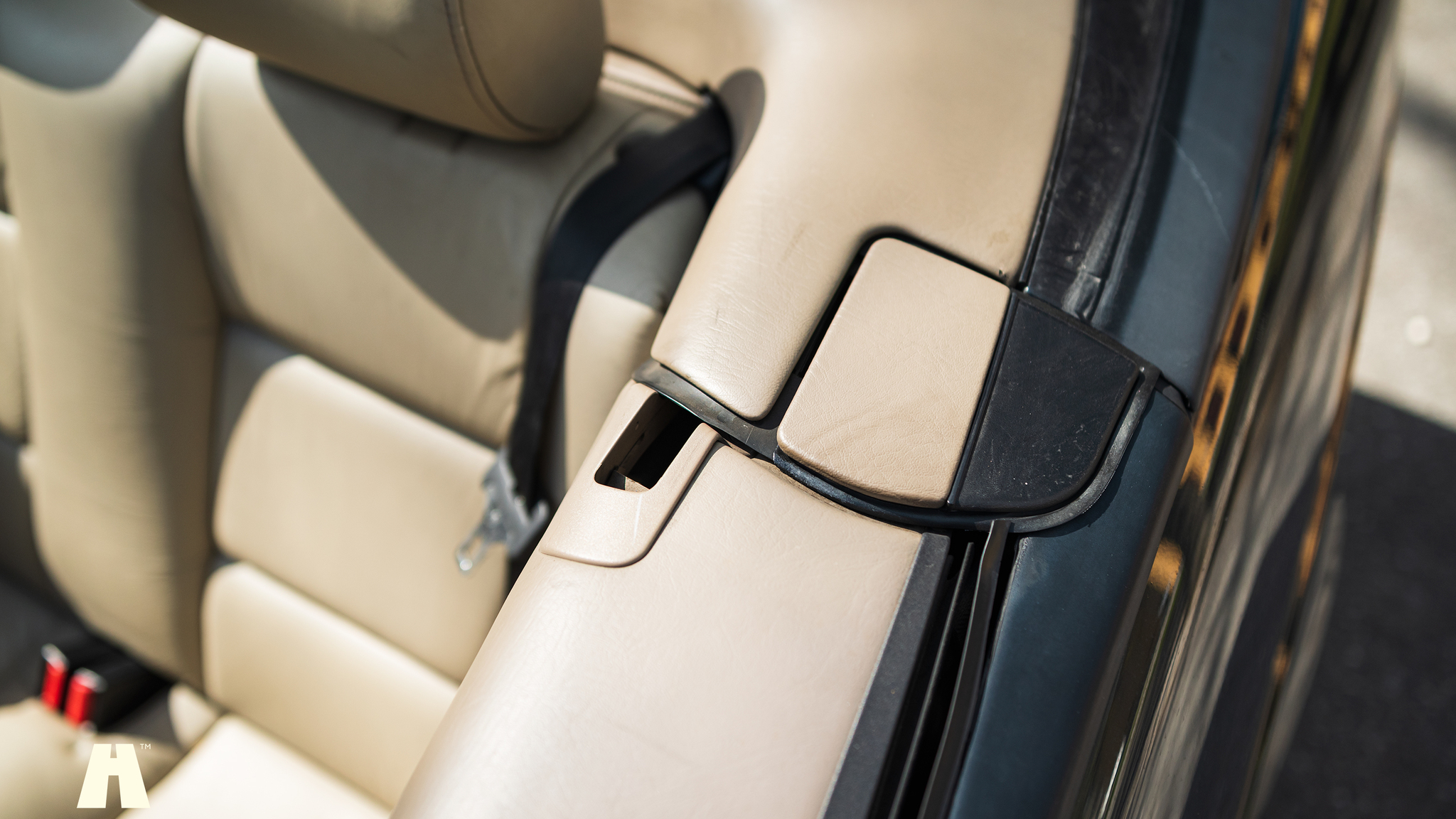 Interior image of 1995 SAAB 900 SE V6 Automat