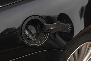 #<Image:0x00007f7ab9e40148>