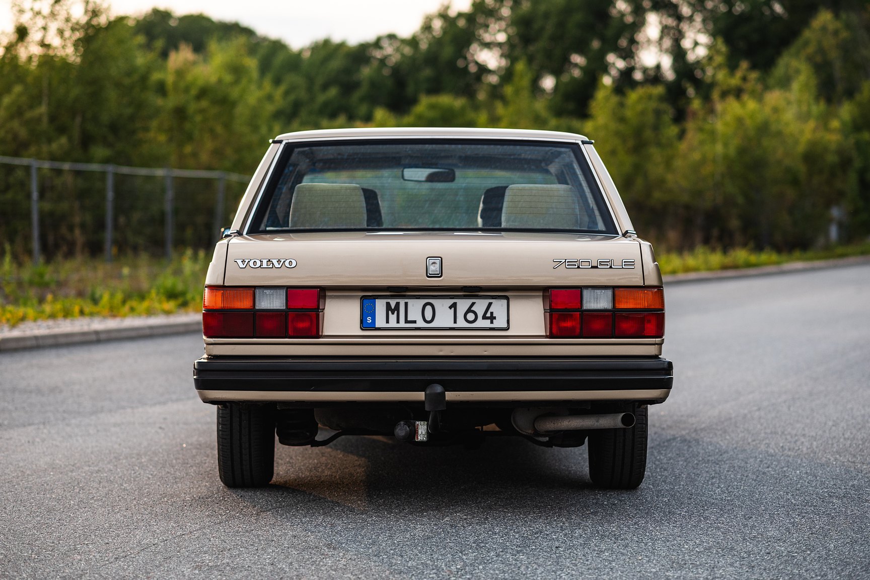 Exteriörbild på 1986 Volvo 760 GLE 2.8 V6 Automatisk