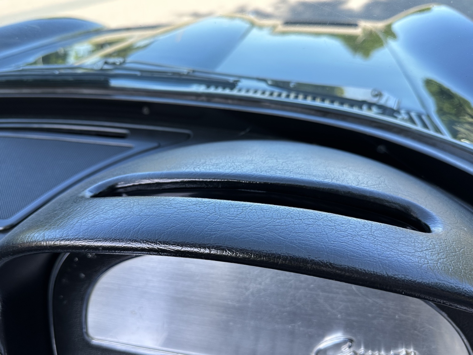 Interiörbild 1964 Corvette C2 Stingray Cabriolet (29)