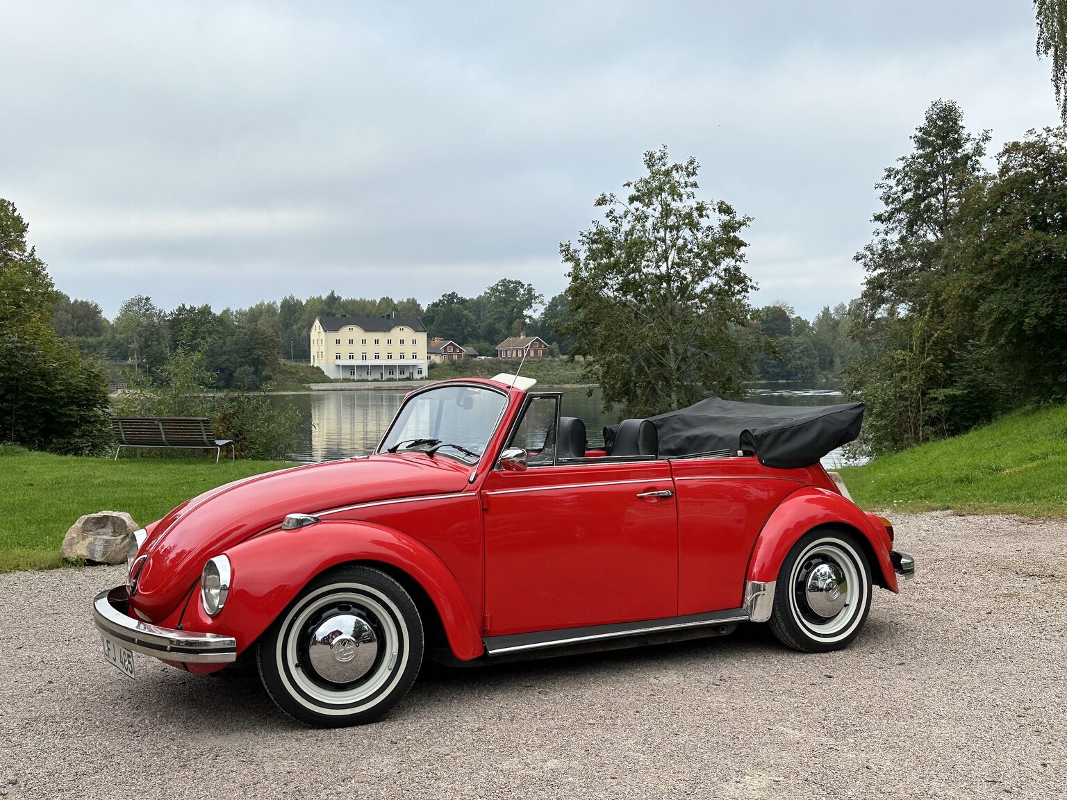 Exteriörbild på 1971 Volkswagen beetle 1302 cabriolet