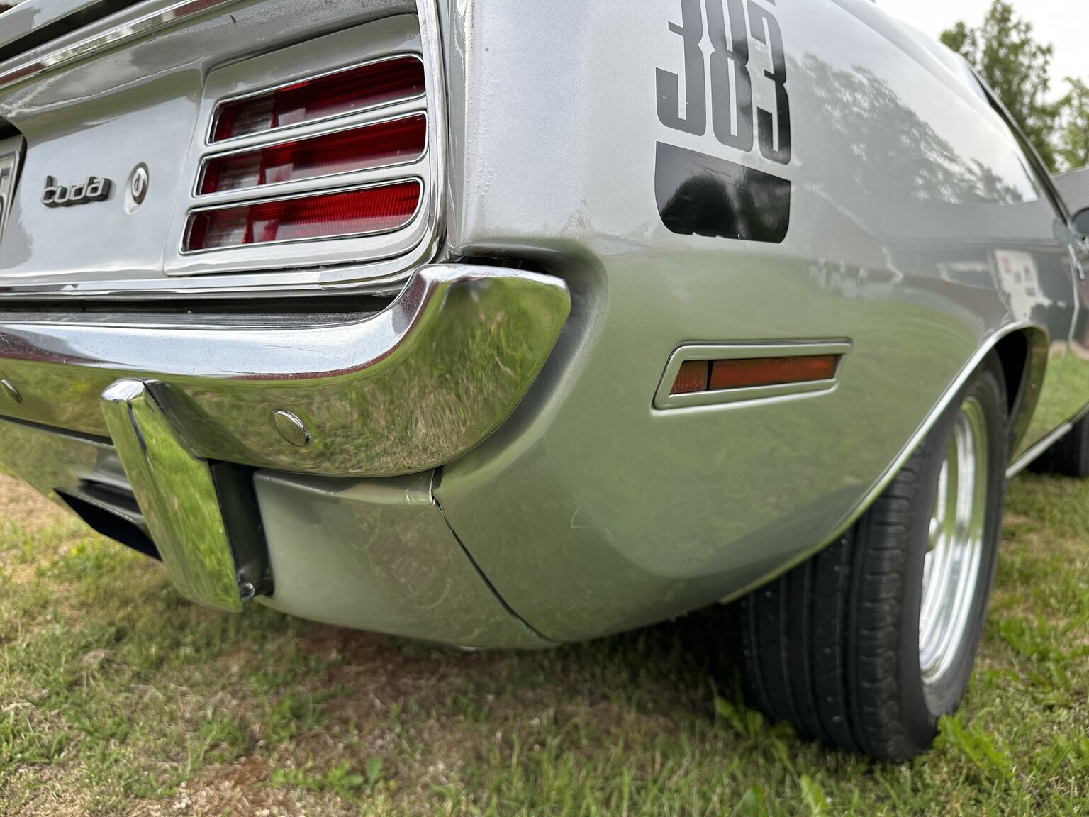 Exteriörbild på 1970 Plymouth Cuda 383