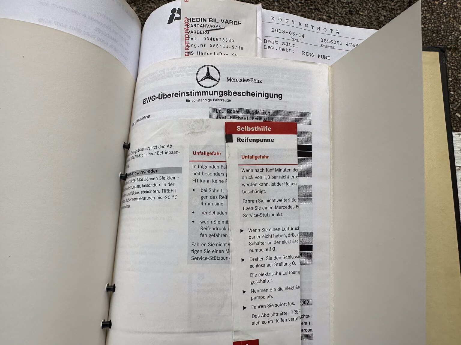 Dokumentation för 2003 Mercedes CLK 500 (41)