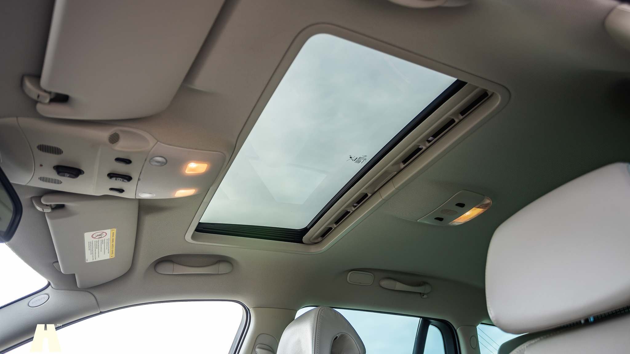 Interior image of 2007 SAAB 9-3 AERO SPORTCOMBI (17)