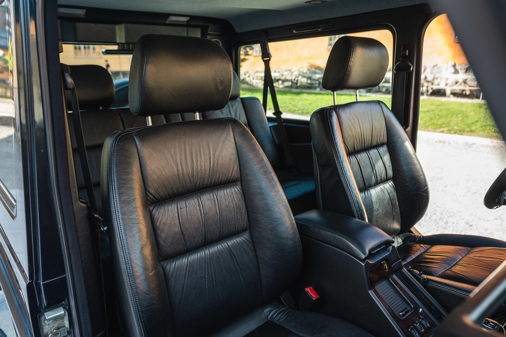 Innenraumfoto von 2002 Mercedes-Benz G400  (2)