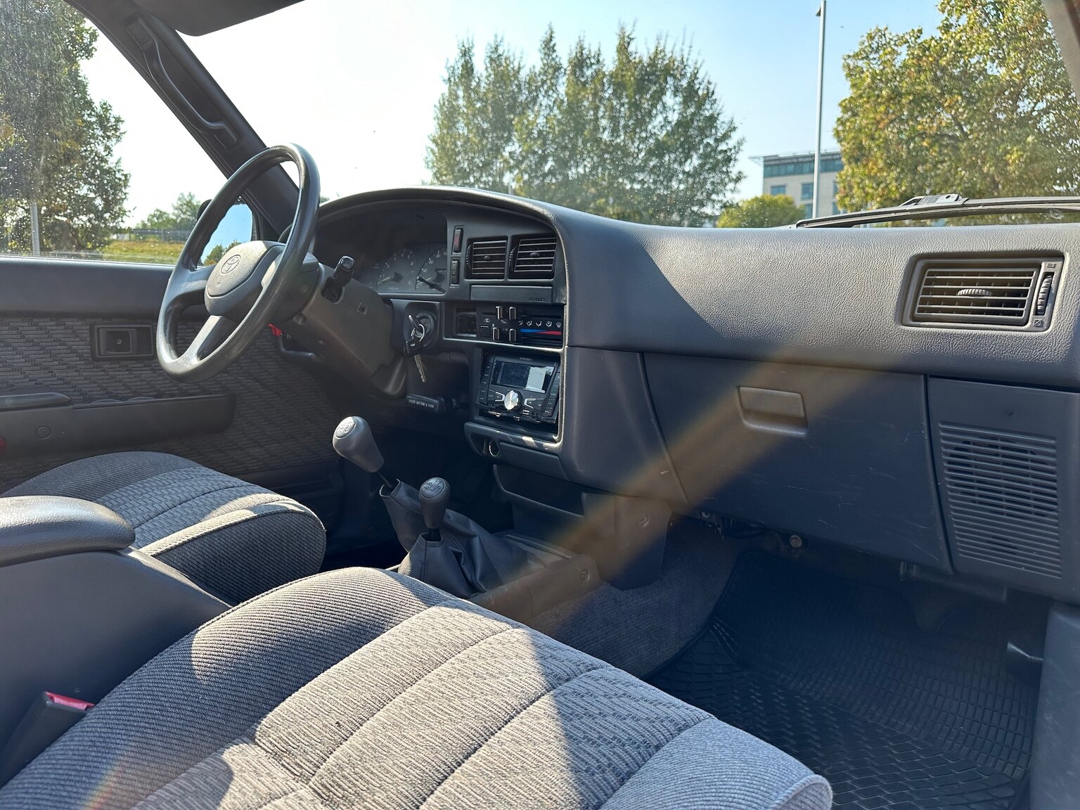 Innenraumfoto von 1995 Toyota 4Runner